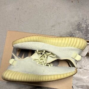 Adidas Yeezy Boost 350 V2 Butter sz 9.5